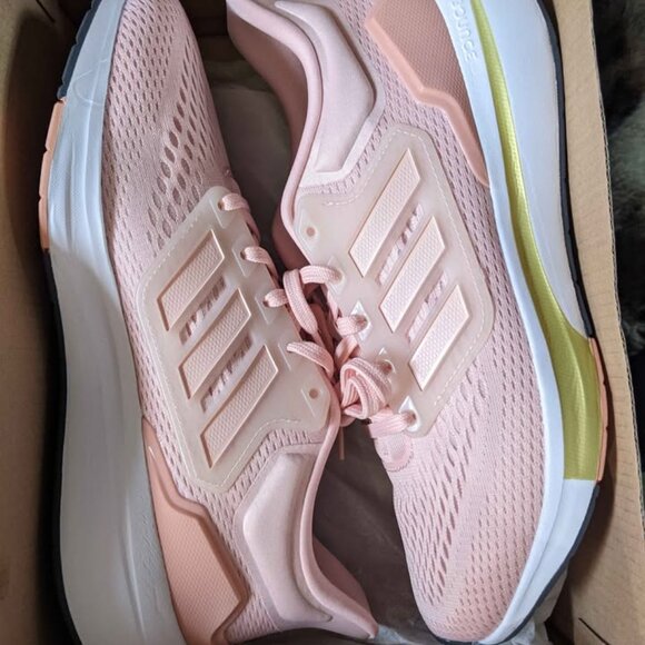 New adidas Ladies' runners EQ21 - Picture 3 of 6